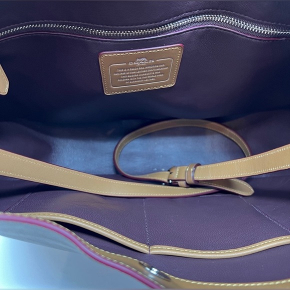 NWOT Coach Tan Leather Hobo Shoulder Bag - Picture 5 of 5